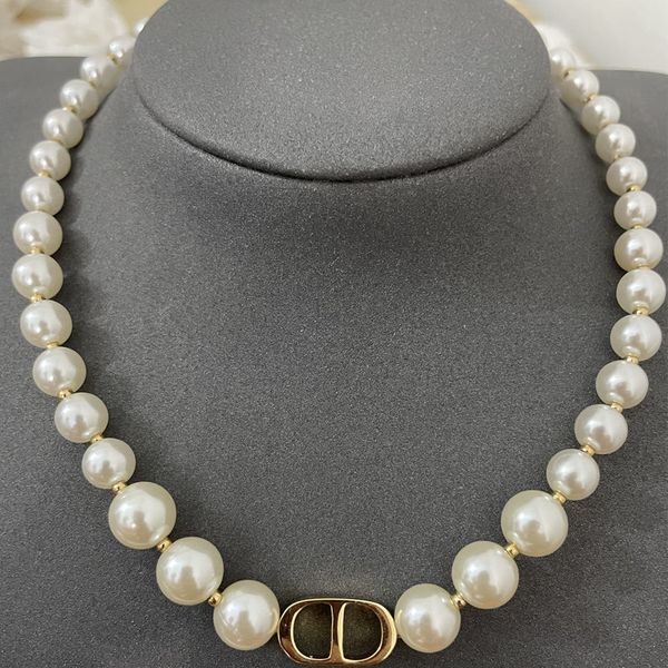 luxury designer fashion size pearl cd letter full diamond simple necklace, Red;brown
luxury designer fashion size pearl cd letter full diamond simple necklace, Red;brown