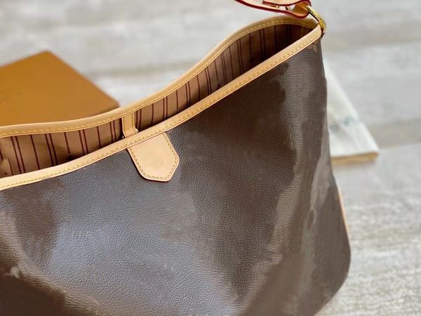 womens tote bag designer style messenger bags ladies purses handbags women presbyopia handbag medieval shopping armpit woman two color
womens tote bag designer style messenger bags ladies purses handbags women presbyopia handbag medieval shopping armpit woman two color