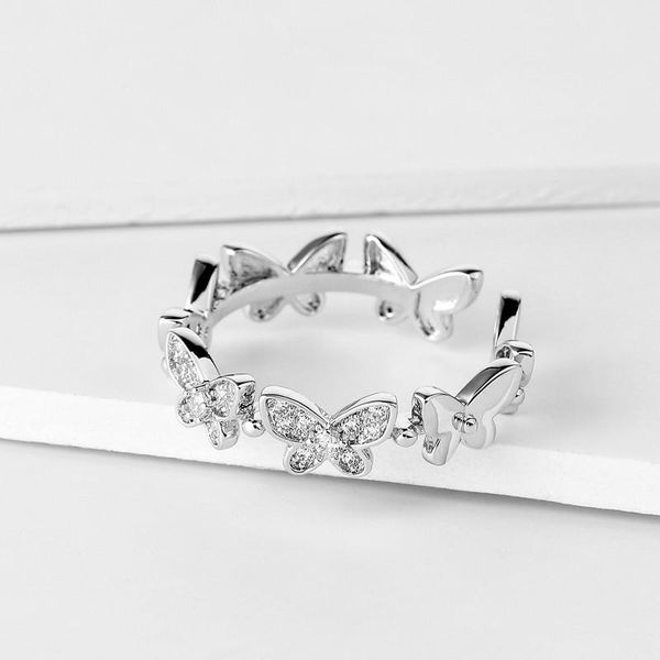 wedding rings silver color dancing moving butterfly dainty minimalist for women girls french jewlery 2021, Slivery;golden
wedding rings silver color dancing moving butterfly dainty minimalist for women girls french jewlery 2021, Slivery;golden