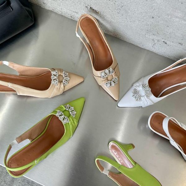 elegant rhinestone kitten heel women mules pointed toe slingback slippers designer sandals shoes, Black
elegant rhinestone kitten heel women mules pointed toe slingback slippers designer sandals shoes, Black