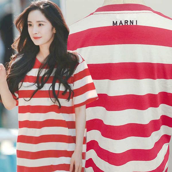 mi star yang same red and white stripe t-shirt women's mid long summer short sleeve round neck cotton loose top
mi star yang same red and white stripe t-shirt women's mid long summer short sleeve round neck cotton loose top