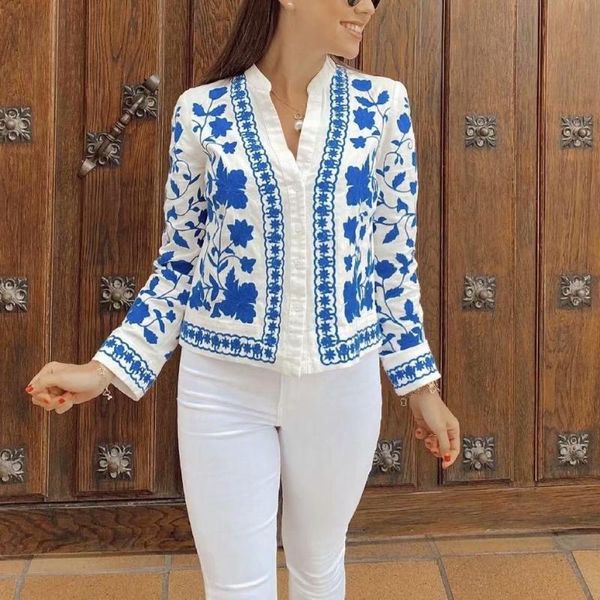 women's jackets junwu autumn blue white porcelain pattern embroidery three-dimensional v-neck single-breasted long-sleeved jacket casua, Black;brown
women's jackets junwu autumn blue white porcelain pattern embroidery three-dimensional v-neck single-breasted long-sleeved jacket casua, Black;brown