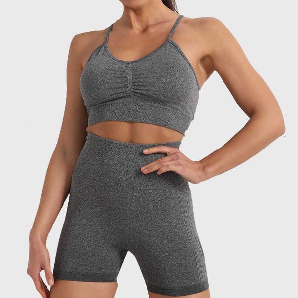 seamls yoga women's quick drying shorts suit sports bra breathable beautiful back five legging, Gray
seamls yoga women's quick drying shorts suit sports bra breathable beautiful back five legging, Gray