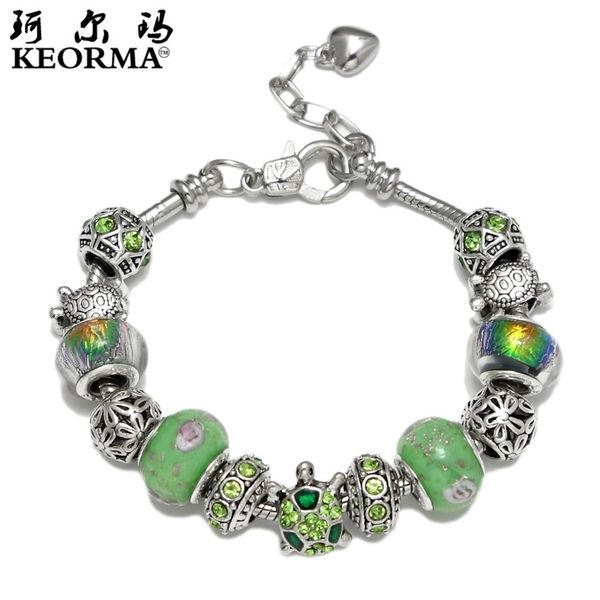 souvenirs hand catenary korean fashion decoration cute little turtle diamond dripping oil bracelet boys and girls couple jewelry
souvenirs hand catenary korean fashion decoration cute little turtle diamond dripping oil bracelet boys and girls couple jewelry