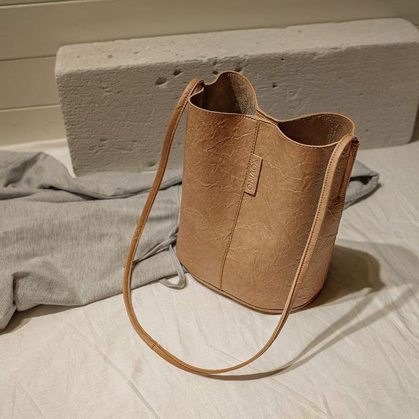 evening bags bucket bag fold messenger all-match large-capacity shopping pu female 2021 korean version shoulder
evening bags bucket bag fold messenger all-match large-capacity shopping pu female 2021 korean version shoulder