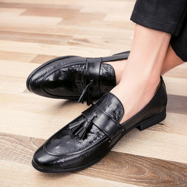 dress shoes handmade fashion tassel loafers black bottom leather gentleman stress men business driving
dress shoes handmade fashion tassel loafers black bottom leather gentleman stress men business driving