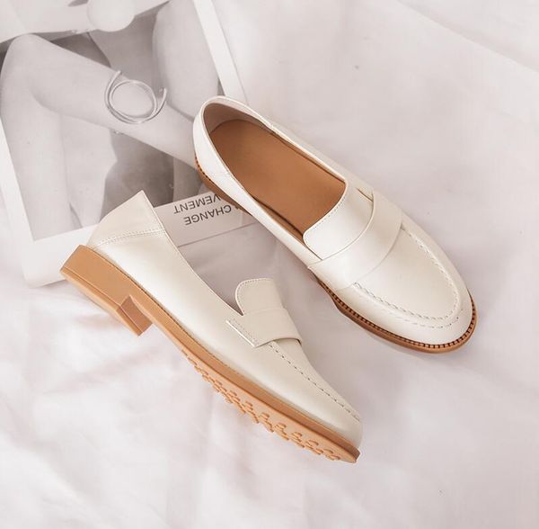 dress shoes thick-heeled spring and autumn 2021 fashion round toe net red all-match low-heeled small leather, Black
dress shoes thick-heeled spring and autumn 2021 fashion round toe net red all-match low-heeled small leather, Black
