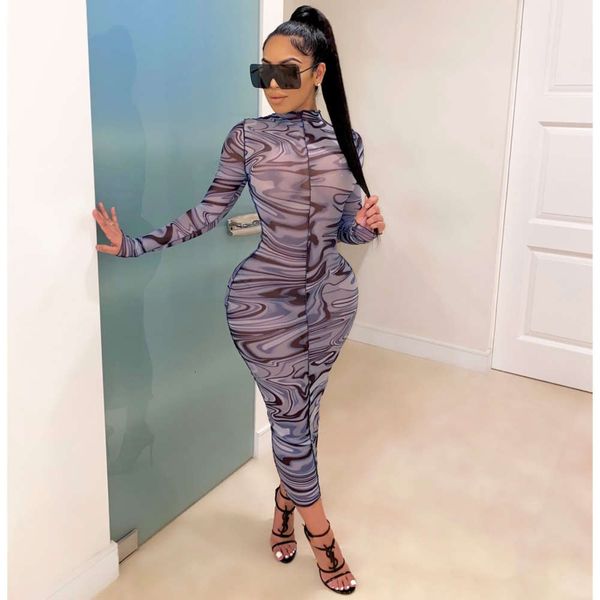 autumn and winter 2020 new women's fashion screen dollar printed long sleeve dress, White;black
autumn and winter 2020 new women's fashion screen dollar printed long sleeve dress, White;black