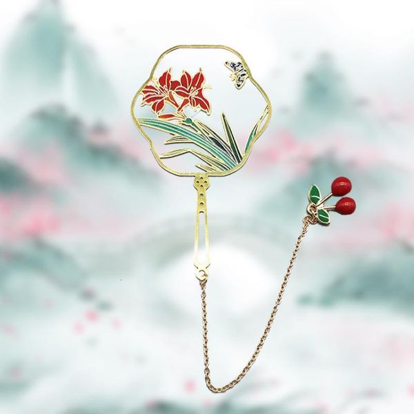 bookmark retro hollow folding fan flower and bird series stationery magazine book reading marker label student gift
bookmark retro hollow folding fan flower and bird series stationery magazine book reading marker label student gift