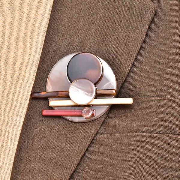 2021 fashion brooch ladies high-end geometric round multi-layer stitching acrylic clothes with accessories, Gray
2021 fashion brooch ladies high-end geometric round multi-layer stitching acrylic clothes with accessories, Gray