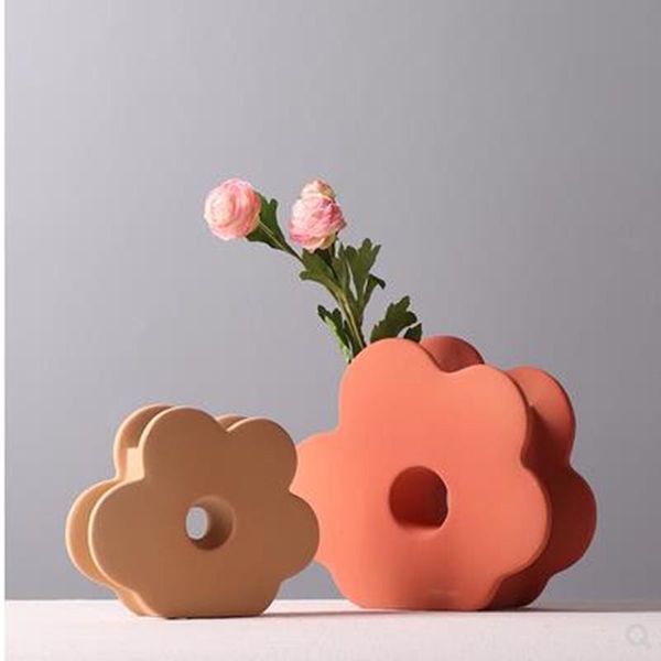 vases nordic fashion flower model ceramic vase, home office restaurant bar deskdecoration crafts, wedding gift
vases nordic fashion flower model ceramic vase, home office restaurant bar deskdecoration crafts, wedding gift
