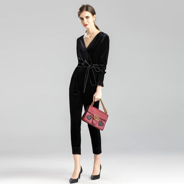 rompers autumn velvet women's party elegant vintage chic casual black v-neck fashion long sleeve jumpsuits &, Black;white
rompers autumn velvet women's party elegant vintage chic casual black v-neck fashion long sleeve jumpsuits &, Black;white