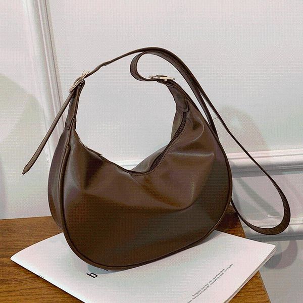 evening bags 2021 vintage leather crossbody for women fashion simple shoulder bag ladies designer handbags hobos sac
evening bags 2021 vintage leather crossbody for women fashion simple shoulder bag ladies designer handbags hobos sac