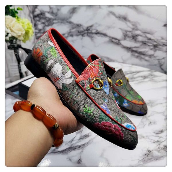 2022 classic fashion women men casual shoes walking light and comfortable man mocha shoes leather flat large, Black
2022 classic fashion women men casual shoes walking light and comfortable man mocha shoes leather flat large, Black