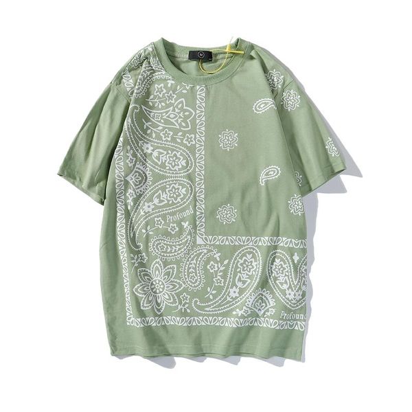 men's t-shirts harajuku bandanna print short sleeve mens tshirts high street oversize casual couple summer tees o neck loose cotton t-s, White;black
men's t-shirts harajuku bandanna print short sleeve mens tshirts high street oversize casual couple summer tees o neck loose cotton t-s, White;black