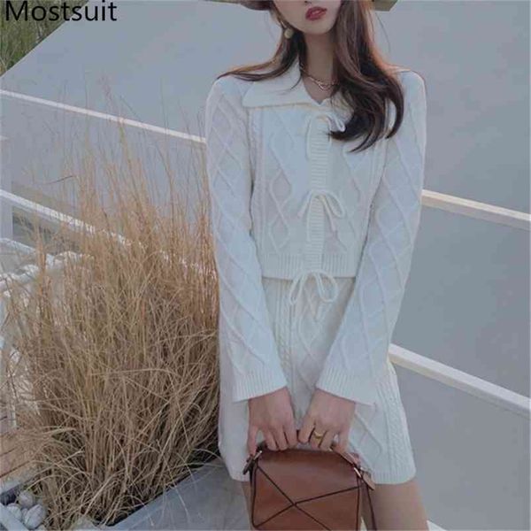 spring knitted women two piece set full sleeve + a-line skirt outfits streetwear fashion korean ladies femme 210513, White
spring knitted women two piece set full sleeve + a-line skirt outfits streetwear fashion korean ladies femme 210513, White