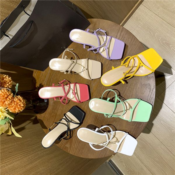 sandals european and american ladies in high heels with metal chain decoration i9n7, Black
sandals european and american ladies in high heels with metal chain decoration i9n7, Black