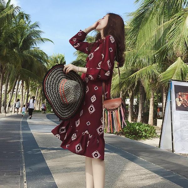 casual dresses fashion floral chiffon dress female loose autumn women bow lace up holiday long-sleeved print sweet knee length, Black;gray
casual dresses fashion floral chiffon dress female loose autumn women bow lace up holiday long-sleeved print sweet knee length, Black;gray