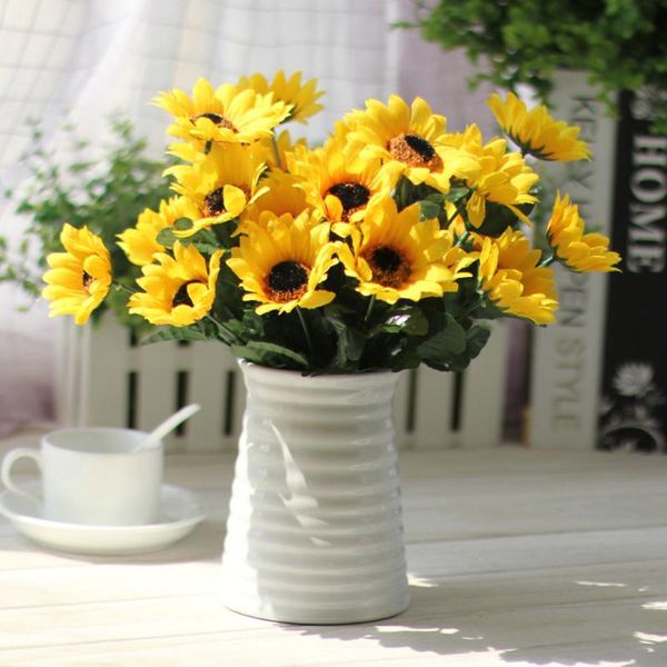 sweet artificial sunflower 14 heads bouquet decorations silk flower table home garden decoration decorative flowers & wreaths
sweet artificial sunflower 14 heads bouquet decorations silk flower table home garden decoration decorative flowers & wreaths