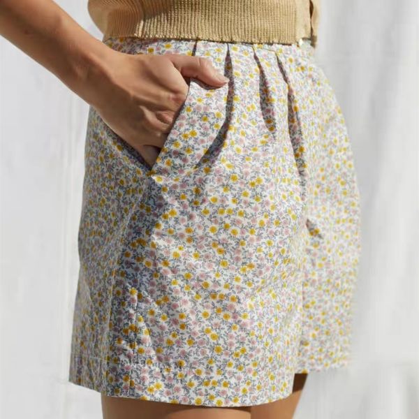 women's shorts floral printed pockets high waist vintage summer prairie chic pra5, White;black
women's shorts floral printed pockets high waist vintage summer prairie chic pra5, White;black