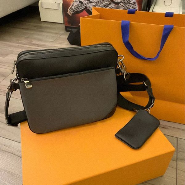 luxurys designers men messenger bags vintage satchel bag 3pcs purse wallet fashion male shoulder cross body
luxurys designers men messenger bags vintage satchel bag 3pcs purse wallet fashion male shoulder cross body