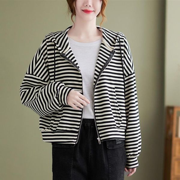 women's jackets women casual hooded fashion 2021 autumn streetwear vintage striped coats loose female zipper outwear short chaquetas, Black;brown 
women's jackets women casual hooded fashion 2021 autumn streetwear vintage striped coats loose female zipper outwear short chaquetas, Black;brown