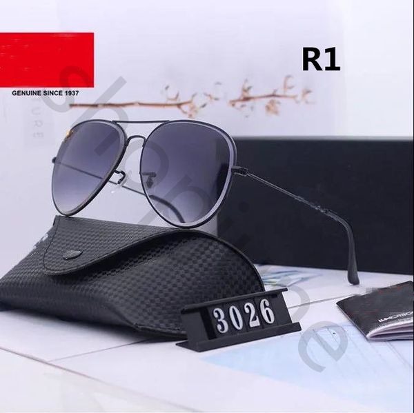 fashion trend men's women's sunglasses 3026 driving high-definition glasses polaroid lenses, White;black
fashion trend men's women's sunglasses 3026 driving high-definition glasses polaroid lenses, White;black