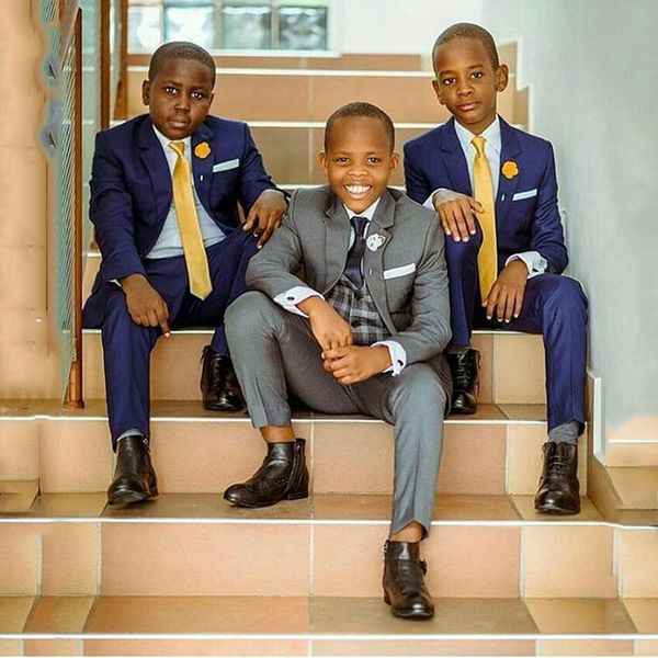 grey boys suits costume for boy one button navy blue kids blazers boy suit notched lapel formal wedding wear children, Black
grey boys suits costume for boy one button navy blue kids blazers boy suit notched lapel formal wedding wear children, Black