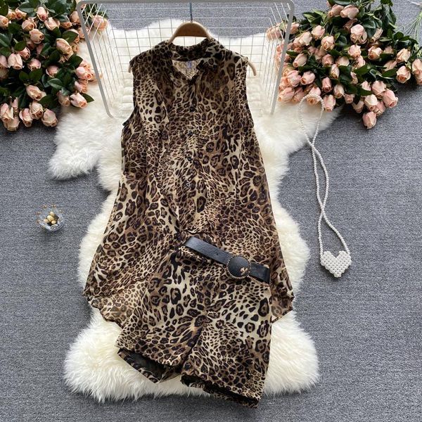 women's tracksuits singreiny women summer retro leopard print set casualc loose irregular chiffon blouse+high waist short pants two pie, Gray
women's tracksuits singreiny women summer retro leopard print set casualc loose irregular chiffon blouse+high waist short pants two pie, Gray