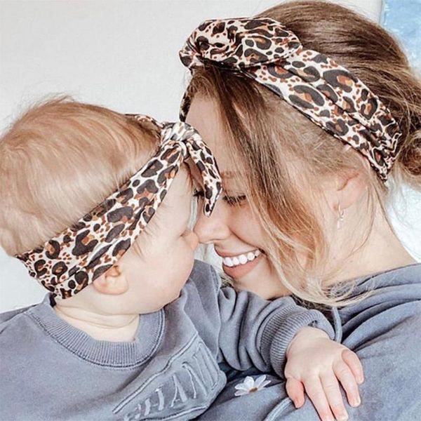 hair accessories 2pcs baby band leopard print soft mother kids bow headband for family pography, Slivery;white
hair accessories 2pcs baby band leopard print soft mother kids bow headband for family pography, Slivery;white