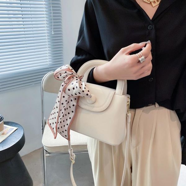 evening bags womens handbags women's 2021 style silk scarf pillow chain shoulder messenger bag fashion purses
evening bags womens handbags women's 2021 style silk scarf pillow chain shoulder messenger bag fashion purses