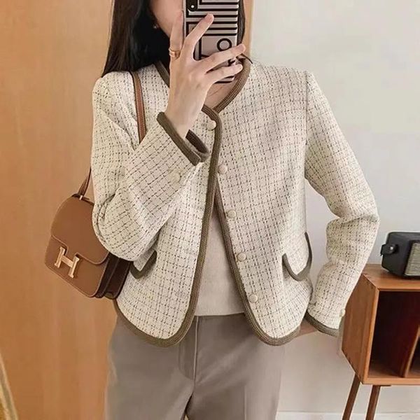 women's jackets fashion korean small plaid tweed jacket women vintage o neck long sleeve short coat fall elegant single breasted thin o, Black;brown
women's jackets fashion korean small plaid tweed jacket women vintage o neck long sleeve short coat fall elegant single breasted thin o, Black;brown