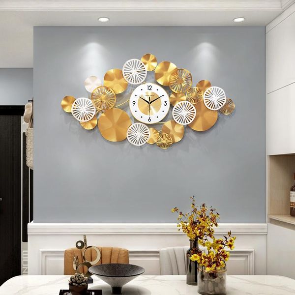 wall clocks european light luxury clock, household fashion watch, silent decoration, simple clock restaurant in northern europe
wall clocks european light luxury clock, household fashion watch, silent decoration, simple clock restaurant in northern europe
