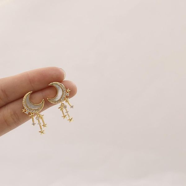 stud minimalist freshwater shell earring w/s925 silver ear needle w/zircon brass moon 14kgold filled jewelry for women, Golden;silver
stud minimalist freshwater shell earring w/s925 silver ear needle w/zircon brass moon 14kgold filled jewelry for women, Golden;silver