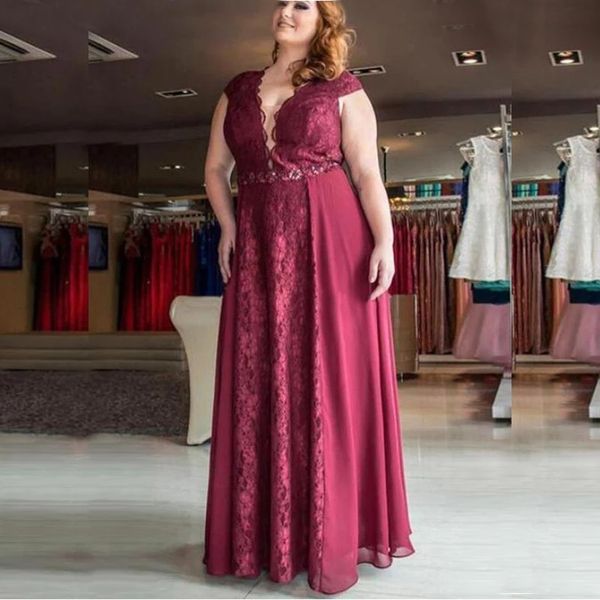 2021 charming plus size red lace cap sleeves mother of the groom gowns v neckline beaded mother dresses cut out back full length, Black;red
2021 charming plus size red lace cap sleeves mother of the groom gowns v neckline beaded mother dresses cut out back full length, Black;red