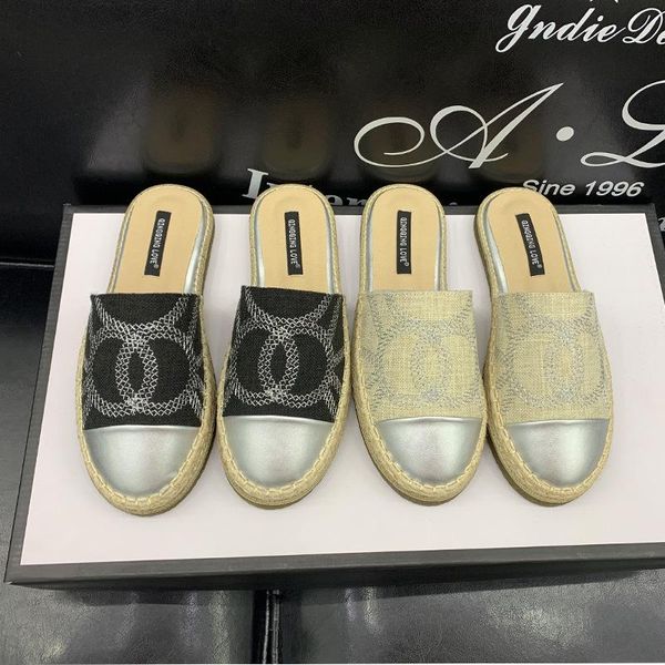 woman shoes classic flat bottomed baotou 2021 summer grass woven women's thick soled shoes embroidered fur slides, Black
woman shoes classic flat bottomed baotou 2021 summer grass woven women's thick soled shoes embroidered fur slides, Black