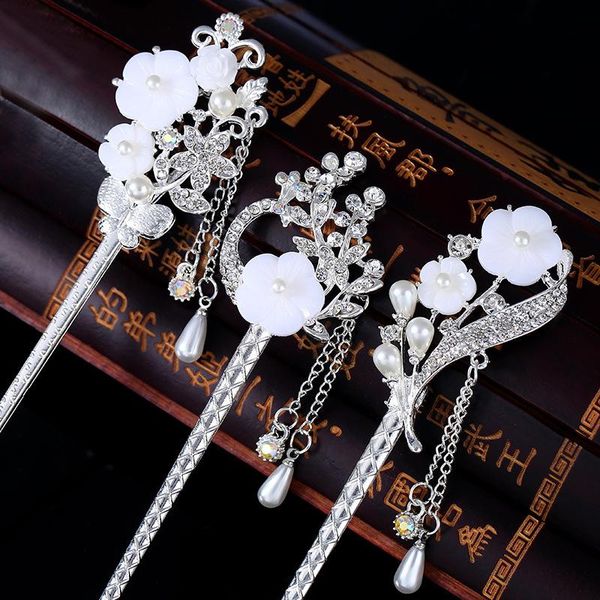 hair clips & barrettes vintage chinese style stick metal rhinestone chopsticks women tassel pearl flower hairpin clip pin jewelry accessorie, Golden;silver
hair clips & barrettes vintage chinese style stick metal rhinestone chopsticks women tassel pearl flower hairpin clip pin jewelry accessorie, Golden;silver