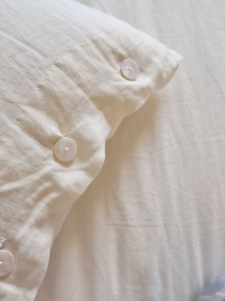 bedding french silk grade linen cotton bed sheet quilt cover four piece nordic minimalist bedding
bedding french silk grade linen cotton bed sheet quilt cover four piece nordic minimalist bedding