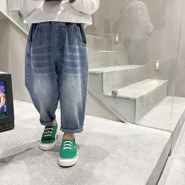 jeans 2021 autumn boys korean style brushed 2-7 years casual loose cool denim pants, Blue
jeans 2021 autumn boys korean style brushed 2-7 years casual loose cool denim pants, Blue