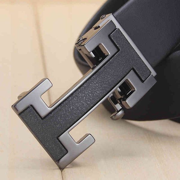 automatic new men's letter buckle leather business leisure student belt, Black;brown
automatic new men's letter buckle leather business leisure student belt, Black;brown