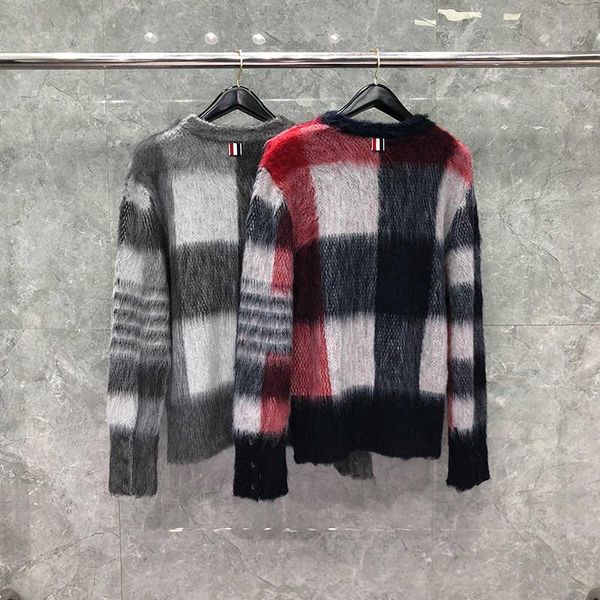 men's sweaters 2021 fashion brand men women slim o-neck pullovers clothing patchwork striped wool autumn winter casual coat, White;black
men's sweaters 2021 fashion brand men women slim o-neck pullovers clothing patchwork striped wool autumn winter casual coat, White;black
