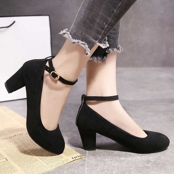 spring autumn temperament shoes women pumps basic fashion med heels pumps for female one word buckle slip on women shoe 210611, Black
spring autumn temperament shoes women pumps basic fashion med heels pumps for female one word buckle slip on women shoe 210611, Black