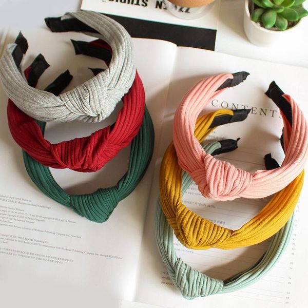 hair accessories 2021 retro thick women wide hairband headband knitted cross knotted head hoop girl bands headwear
hair accessories 2021 retro thick women wide hairband headband knitted cross knotted head hoop girl bands headwear