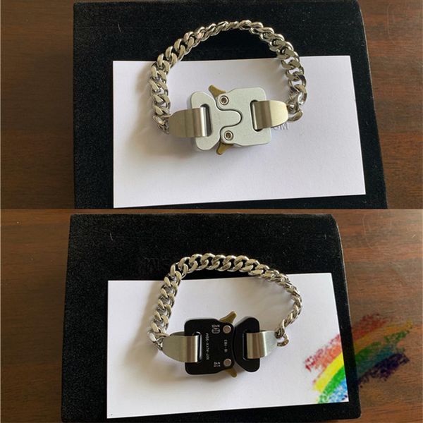 accessories titanium stainless steel 1017 9sm -quality metal buckle alyx river link bracelet hip hop accessories, Golden;silver
accessories titanium stainless steel 1017 9sm -quality metal buckle alyx river link bracelet hip hop accessories, Golden;silver