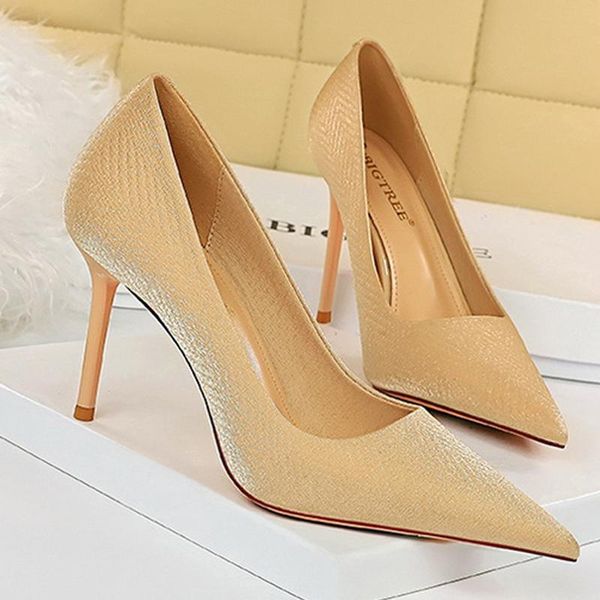 silk women's high heel shoes party elegant pumps on heels 9.5cm pointed toe female stiletto thin ladies dress, Black
silk women's high heel shoes party elegant pumps on heels 9.5cm pointed toe female stiletto thin ladies dress, Black