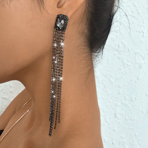luxury fashion dangles design chandeliers classic style studs alphabet tassel pendant men women lover gift lady wedding jewelry dangle chand, Silver
luxury fashion dangles design chandeliers classic style studs alphabet tassel pendant men women lover gift lady wedding jewelry dangle chand, Silver