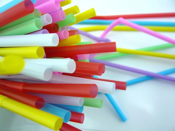50pcs disposable plastic drinking straws multi-color striped bendable elbow beverage birthday celebration party supplies
50pcs disposable plastic drinking straws multi-color striped bendable elbow beverage birthday celebration party supplies