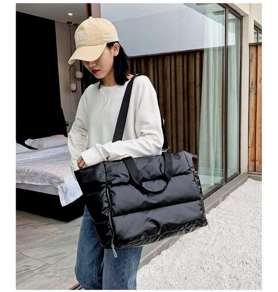 duffel bags women's handbags, fitness yoga bags, winter korean fashion, one-shoulder diagonal, luxury
duffel bags women's handbags, fitness yoga bags, winter korean fashion, one-shoulder diagonal, luxury