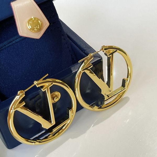 fashion gold hoop earrings lady women party wedding lovers gift engagement jewelry bride fast delivery, Golden;silver
fashion gold hoop earrings lady women party wedding lovers gift engagement jewelry bride fast delivery, Golden;silver
