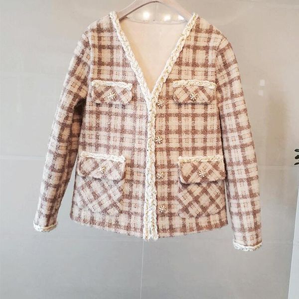 women's jackets v-neck plaid tweed gold line buttons wool coats autumn winter outwear vintage korea elegant long sleeve office, Black;brown
women's jackets v-neck plaid tweed gold line buttons wool coats autumn winter outwear vintage korea elegant long sleeve office, Black;brown